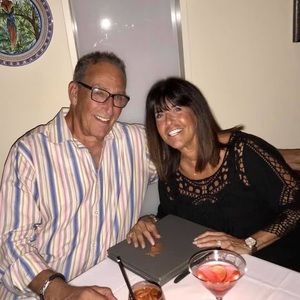 Meet your Posher, Eve